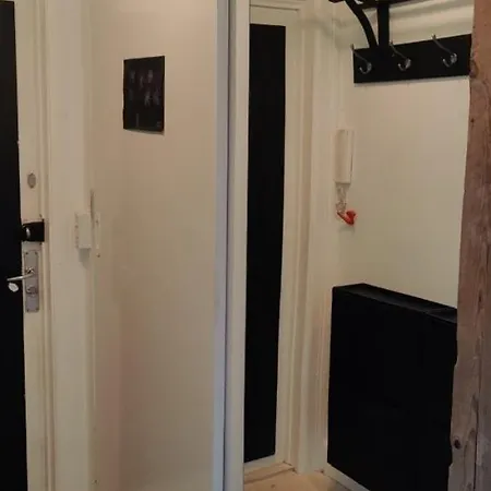 I Hjertet Af Naer Marmorkirken Metro