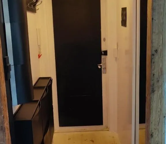 I Hjertet Af Naer Marmorkirken Metro *