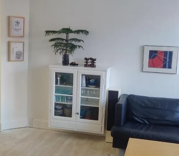 I Hjertet Af Naer Marmorkirken Metro